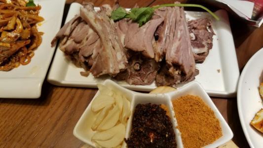 青海餐飲